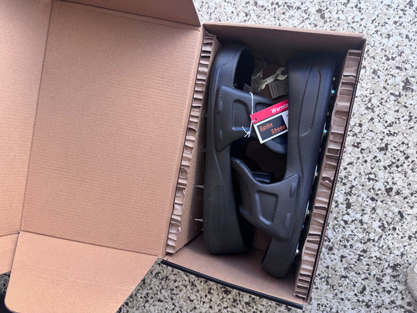 NEW▪️Premium Slip-on Spike Epoxy Shoes